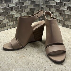 Vince Wedges